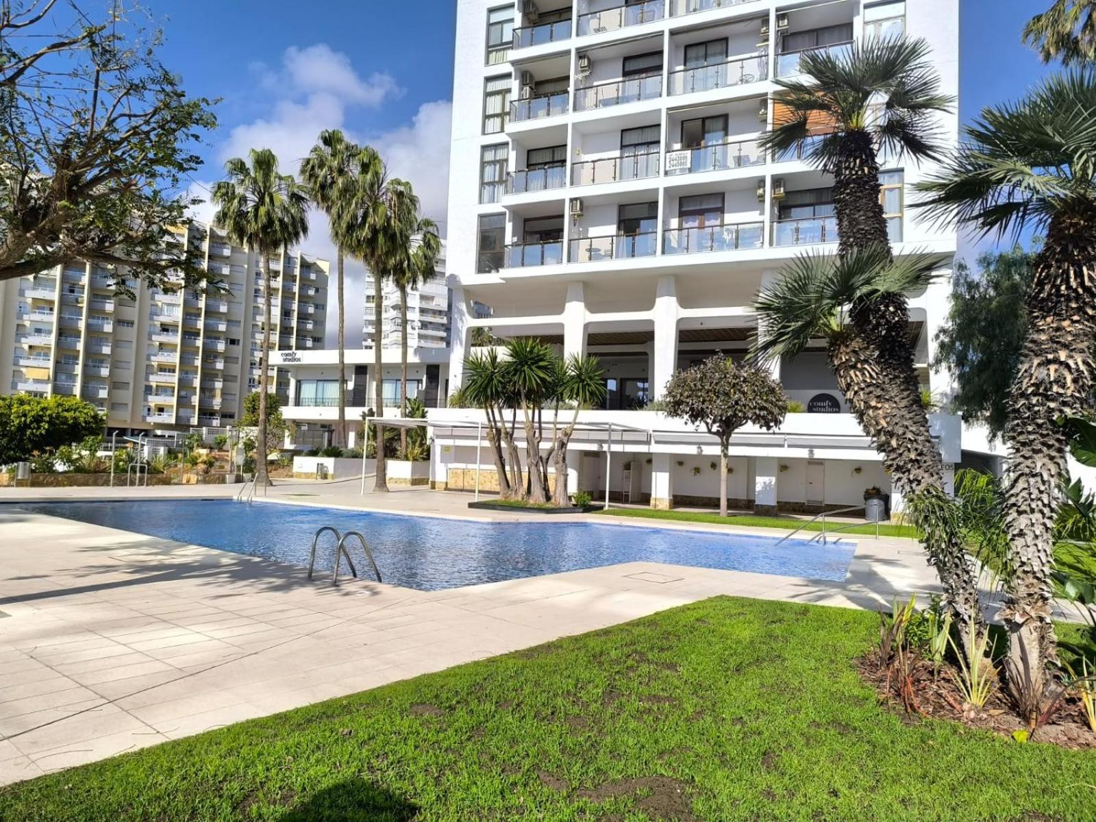 Ferienwohnung Estudio Puerto Marina Benalmádena Exterior foto